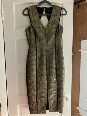 Rachel Zoe Metallic Gold Textured Midi Dress with Black Piping